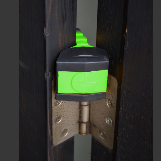 Wedge-It Over Hinge